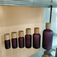 Flacon en verre mat violet de ml, pour sérum, huile essentielle, Lotion, baume, avec couvercle en bois