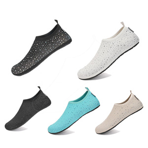 Zapatos de <span class=keywords><strong>Agua</strong></span> <span class=keywords><strong>con</strong></span> Pedrería Brillante, Calcetines Acuáticos Antideslizantes de Secado Rápido <span class=keywords><strong>con</strong></span> Purpurina, Zapatos de Playa Transpirables para Piscina, Surf, Yoga - Product Image 1