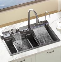 Wastafel Dapur Modern Multifungsi Berkualitas Tinggi dari Baja Anti Karat 304 dengan Desain Air Terjun