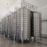 Cuve à vin en acier inoxydable avec enveloppe de refroidissement 500L/1000L/2000L Cuve de fermentation du vin