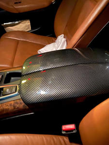 Cubierta de reposabrazos de coche de fibra de carbono para <span class=keywords><strong>BMW</strong></span> X5 <span class=keywords><strong>X6</strong></span> E70 E71 2008 <span class=keywords><strong>2009</strong></span> 2010 2011 2012 2013 accesorios interiores Kit de decoración - Product Image 6