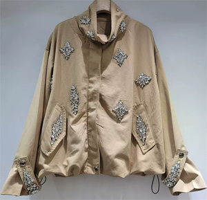 <span class=keywords><strong>Chaqueta</strong></span> Casual Holgada de Invierno 2026 con Cuello Vuelto, Manga Larga, Transpirable, Abotonada y con Tachuelas de Diamantes - Product Image 2