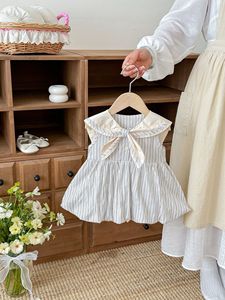Abito Estivo 2026 per <span class=keywords><strong>Bambina</strong></span>, Vestito Senza Maniche con Colletto alla Marinara, Completo per Bambine, Elegante Abito a Righe Stile Scolastico - Product Image 2