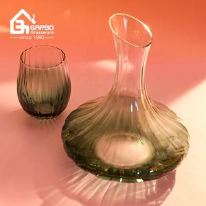 Juego de Vasos de Vidrio de Alta Gama con Rayas Verdes Profundas para Vino Tinto y Champán, Vasos Altos, Regalo Empresarial - Product Image 5