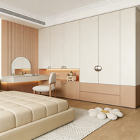Ensemble de chambre à coucher moderne personnalisé avec portes en MDF, armoire et tiroirs de grande capacité pour un rangement gain de place