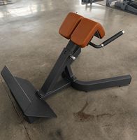 Silla Romana Comercial MRD-B1045 de Alta Resistencia para Ejercicios de Espalda, Core y Glúteos en Gimnasio