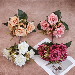 Bouquet <span class=keywords><strong>de</strong></span> fleurs artificielles <span class=keywords><strong>Hibiscus</strong></span> <span class=keywords><strong>Rose</strong></span> Tournesol Style Européen Luxe Léger Soie Faite à la Main Remise <span class=keywords><strong>de</strong></span> Diplôme Restaurant Magasin - Product Image 5