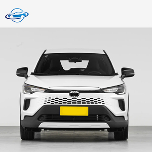 Toyota Corolla <span class=keywords><strong>Cross</strong></span> 2024 Ibrida 2.0L AWD LHD SUV Usata, Basso Chilometraggio, Ottime Condizioni, in Vendita - Product Image 3