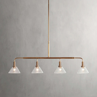 Suspension linéaire minimaliste moderne en laiton certifié avec cônes en verre laiteux, idéale pour salle à manger et îlot de cuisine