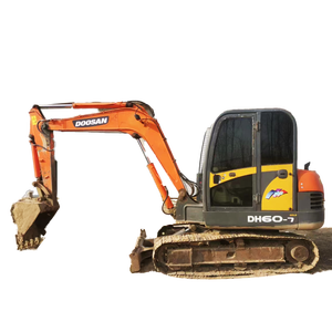 Miniexcavadora Usada Doosan DH60-7 de 6 Toneladas, Pequeña Excavadora de Orugas con Certificación CE EPA, Bomba Hidráulica KYB, Motor Doosan, Acoplador Rápido y Martillo Rompedor - Product Image 1
