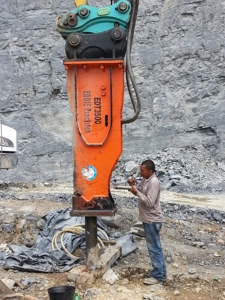 Eddie165 Martelo Hidráulico Disjuntor Nova Condição Silenciada para 30-45t Escavadeira para Indústrias de Construção Fabricadas na <span class=keywords><strong>China</strong></span> - Product Image 6