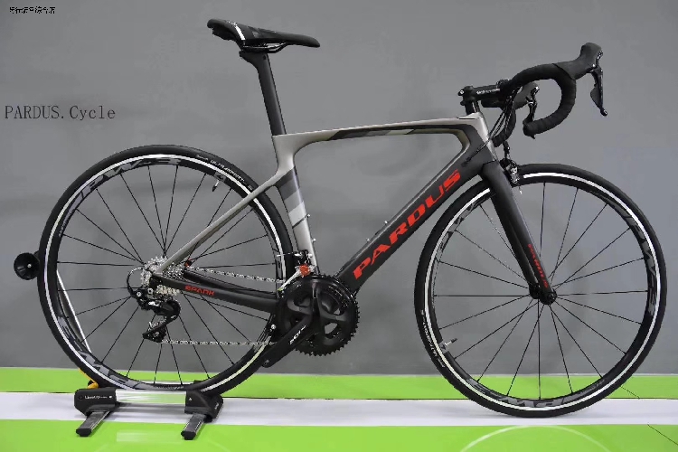 Pardus Spark Road Bike - Lightweight Carbon Fiber Frame