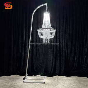 โคมระย้าลูกปัดอะคริลิครูปแบบเรียบพร้อมขาตั้งสำหรับทางเดินในงานแต่งงานและการตกแต่งเวที - Product Image 6