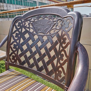 Ban Công Đồ Nội Thất Patio Đúc Nhôm Bàn Ăn Đặt Khách Sạn Xách Tay Bằng Gỗ Nhìn Vuông Bảng 4 Đệm Ghế - Product Image 5