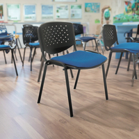 Chaise de salle à manger empilable traditionnelle en plastique et acier pour hôtels et écoles