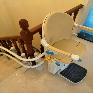 <span class=keywords><strong>Silla</strong></span> Salvaescaleras Curva <span class=keywords><strong>para</strong></span> Interiores y Exteriores <span class=keywords><strong>de</strong></span> 150 kg con <span class=keywords><strong>Precio</strong></span> Económico - Product Image 3