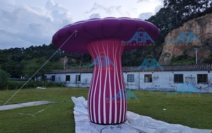 Fornitura per feste fungo gonfiabile gigante colorato vivido con luci a led per attività a tema <span class=keywords><strong>Alice</strong></span> nel <span class=keywords><strong>paese</strong></span> <span class=keywords><strong>delle</strong></span> <span class=keywords><strong>meraviglie</strong></span> - Product Image 3