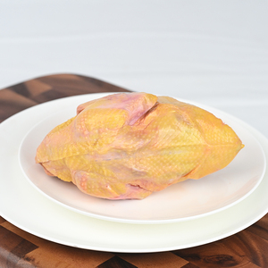 Pigeon King Carne de Paloma Ahumada, Seca y Asada, Textura Firme y Uniforme, 400 g de Paloma por Pieza, Envasada al Vacío - Product Image 1