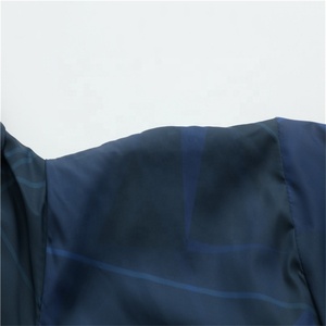 Chaqueta Cortavientos Sublimada para Entrenamiento al Aire Libre, Personalizable con el Logotipo de tu Equipo, Venta al Por Mayor, Alta Calidad, Profesional - Product Image 6