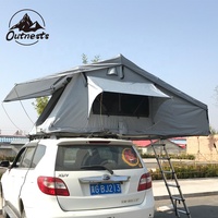 Tente de toit de voiture SUV 4x4 tout-terrain pour le camping en plein air avec annexe