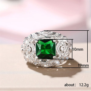 Anello in platino con smeraldo dal design geometrico, gioielli di fidanzamento da donna F1810 - Product Image 5