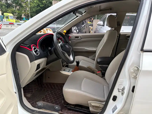 Changan Yuexiang <span class=keywords><strong>V3</strong></span> 2015, 1.4L, Manual, Edición Meiman, Volante a la Izquierda, Asientos de Tela - Product Image 6