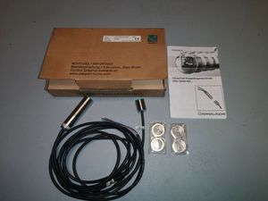 Sensor de Doble Lámina UDC-18GM-400-3E1 para Automatización Industrial, 24V 80A, Material PVC, 1 Año de Garantía - Product Image 4