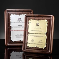Nouveau porte-certificat en bois massif de noyer noir, porte-médaille en bois, trophée personnalisé, plaque créative, fabriqué en Chine