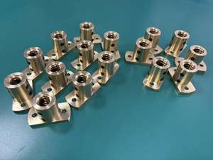 ट्रापेज़ोइडल स्क्रू नट कस्टम लीड और दाएं हाथ और बाएं हाथ और निर्माण - Product Image 3