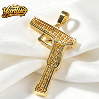 Pendentif pistolet Glock Hip Hop entièrement serti de diamants, plaqué or, zircon, style rappeur, accessoire de luxe tendance