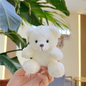 Porte-clés en peluche mini-ours en peluche mignons de dessin animé en gros, avec couleur personnalisée et forme 3D, jouet doux de haute qualité pour breloques de sac - Product Image 4