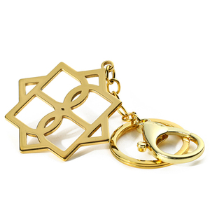 Hàng Mới Về 2023 Móc Khóa Cắt Laser Giá Nhà Máy Móc Khóa Treo Túi Bằng Thép Không Gỉ Móc Khóa Kim Loại 3d Màu Vàng Với Logo Rỗng Tùy Chỉnh - Product Image 2