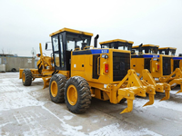 Niveleuse à moteur tout-terrain robuste SEM922AWD, poids opérationnel de 16560 kg, idéale pour les terrains boueux et sableux