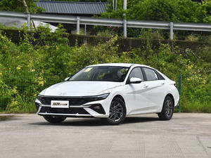 Hyundai Elantra 1.5 CVT <span class=keywords><strong>LUX</strong></span> Premium 2023, berline avec climatisation, jantes en alliage, 5 portes - 5 places - Product Image 3