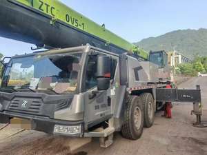 รถเครนเคลื่อนที่ Zoomlion มือสอง ขนาด 50 ตัน บูมแบบยืดหดได้ เครื่องยนต์ Weichai ของจีน ระบบไฮดรอลิก Hengli ปี 2020 - Product Image 4