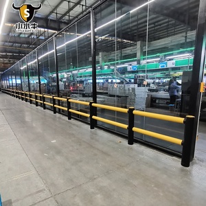 Barrière antichoc en plastique flexible pour <span class=keywords><strong>la</strong></span> circulation en entrepôt et <span class=keywords><strong>la</strong></span> sécurité des piétons pour les barrages routiers et routiers - Product Image 2