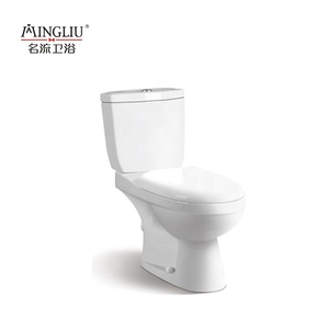 Inodoro de cerámica blanco moderno alargado de dos piezas con sistema de descarga doble y trampa en P, montado en el suelo, para venta al por mayor - Product Image 1