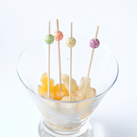 Coloré 9cm En Plastique Football Fantaisie Bâtons De Fruits Creative Écologique Bambou Brochette Articles De Fête