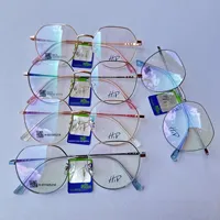 Nouvelles lunettes Danyang Vintage Ultra-léger pur titane métal cadre IP galvanoplastie étudiant lunettes de lecture