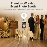 Photomaton en bois double face 18,5 " Magic Mirror Plus avec iPad et valise de transport