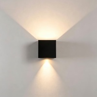 Lampe murale à LED réglable à quatre feuilles mobiles, très vendue, angle de faisceau 10-140°, design moderne, 6W, 540LM, 3CCT