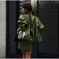 Nouveau blazer mi-long en PU pour femme, style streetwear, uni, teinture unie, ensemble veste + robe, imperméable et écologique