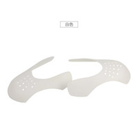 Embauchoirs ergonomiques respirants et confortables en PE et TPR avec logo personnalisé, anti-plis, pour chaussures et baskets, design incurvé, empêchent les plis des chaussures