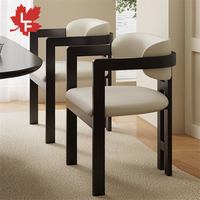 Chaises de salle à manger en bois massif de haute qualité et durables avec coussin en velours beige pour table ronde, usage domestique, bureau, hôtel, design traditionnel