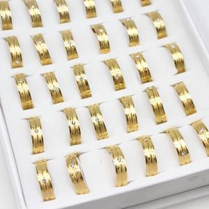 남성 스테인레스 스틸 링 라인 석 반지 남여 공용 패션 보석 황금 8mm 36PC/상자 - Product Image 5