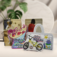 Sachets refermables en aluminium Mylar holographiques pour bonbons gélifiés, résistants à l'humidité, en forme de pochette, en plastique refermable, 3,5g, 7g, 14g, pour aliments