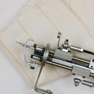 Tapis en tissu de polyester de coton 1m * 1m tissu de touffetage de maison anti-dérapant avec ligne de marquage tapis de moines à double brin en gris - Product Image 5