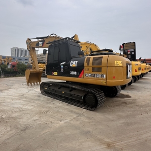 รถขุดตีนตะขาบ CAT 320D2L มือสองจากญี่ปุ่น น้ำหนัก 21.7 ตัน ยี่ห้อ Caterpillar ระบบไฮดรอลิก สำหรับงานขุดเหมือง ก่อสร้าง และงานดินดิบ - Product Image 1
