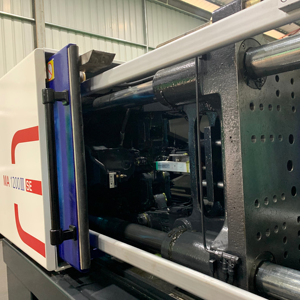 Wholesale Second Hand Haitian 120 Ton Horizontal Plastic Injection Molding <b>Machine</b> Included PLC Motor Pump Gearbox Bearing Screw - Product Image 1