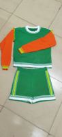 Automne 2025 à la mode tricoté deux pièces ensemble court femmes couleur bloc Patchwork chandails et Shorts tenues ensembles sportifs Streetwear